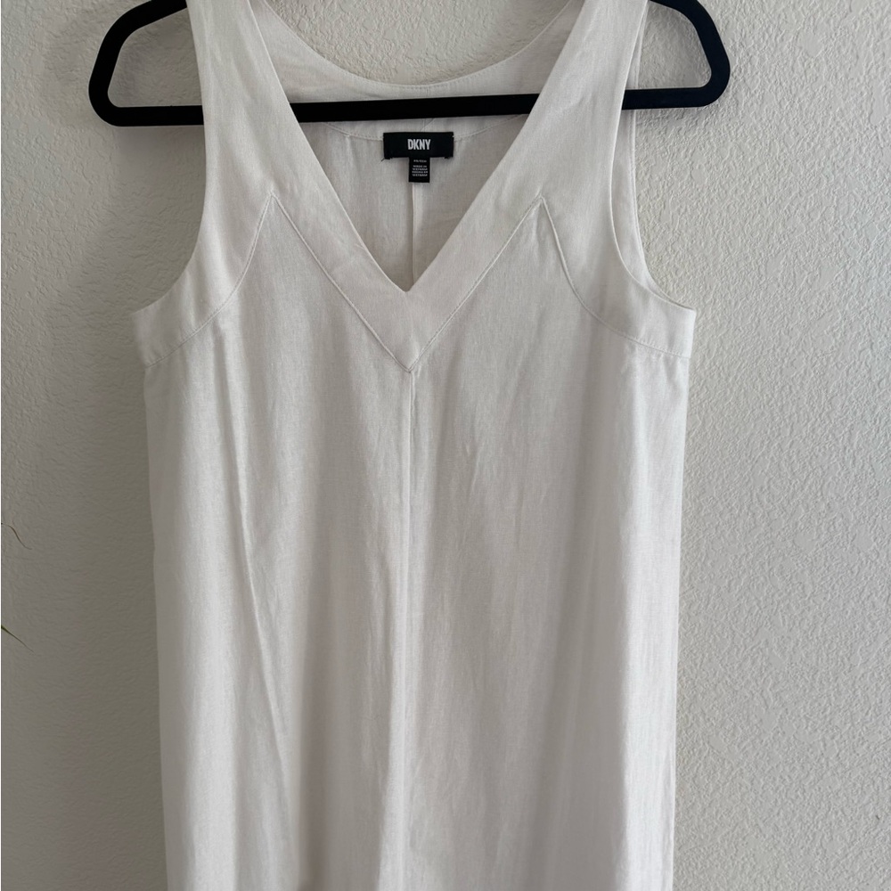 DKNY white V-Neck Maxi Dress NWOT